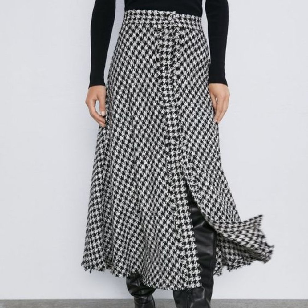 Zara Houndstooth Tweed A-line Midi Skirt, Size Small